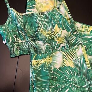 Tropical Green Leaf Print top and bottom